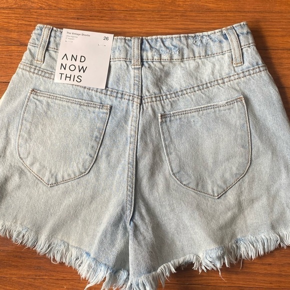 And Now This Women's Size 26 High Rise Cotton Frayed Denim Jean Shorts NWT - Picture 5 of 5